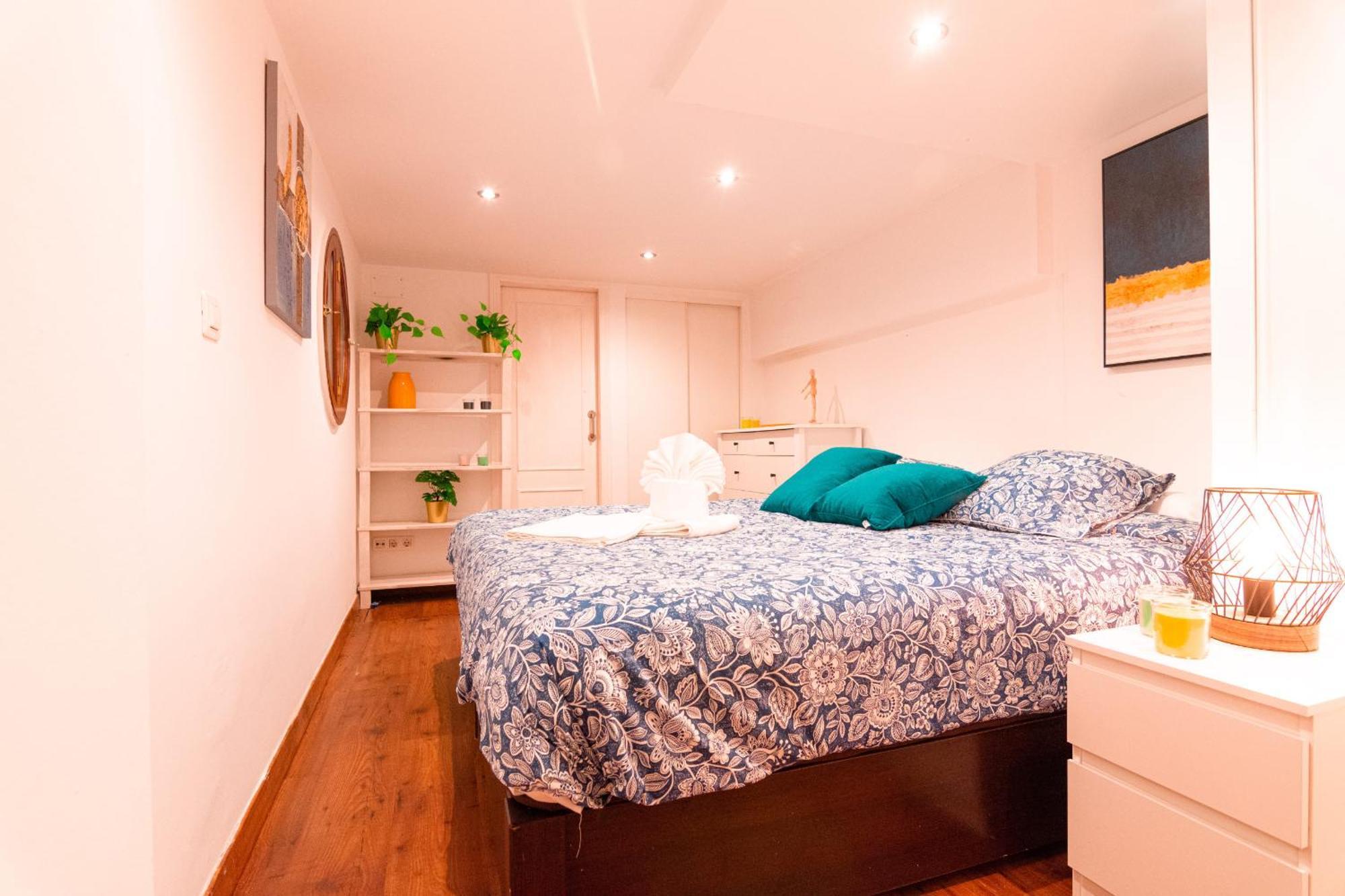Edomus Santiago Boutique Seville